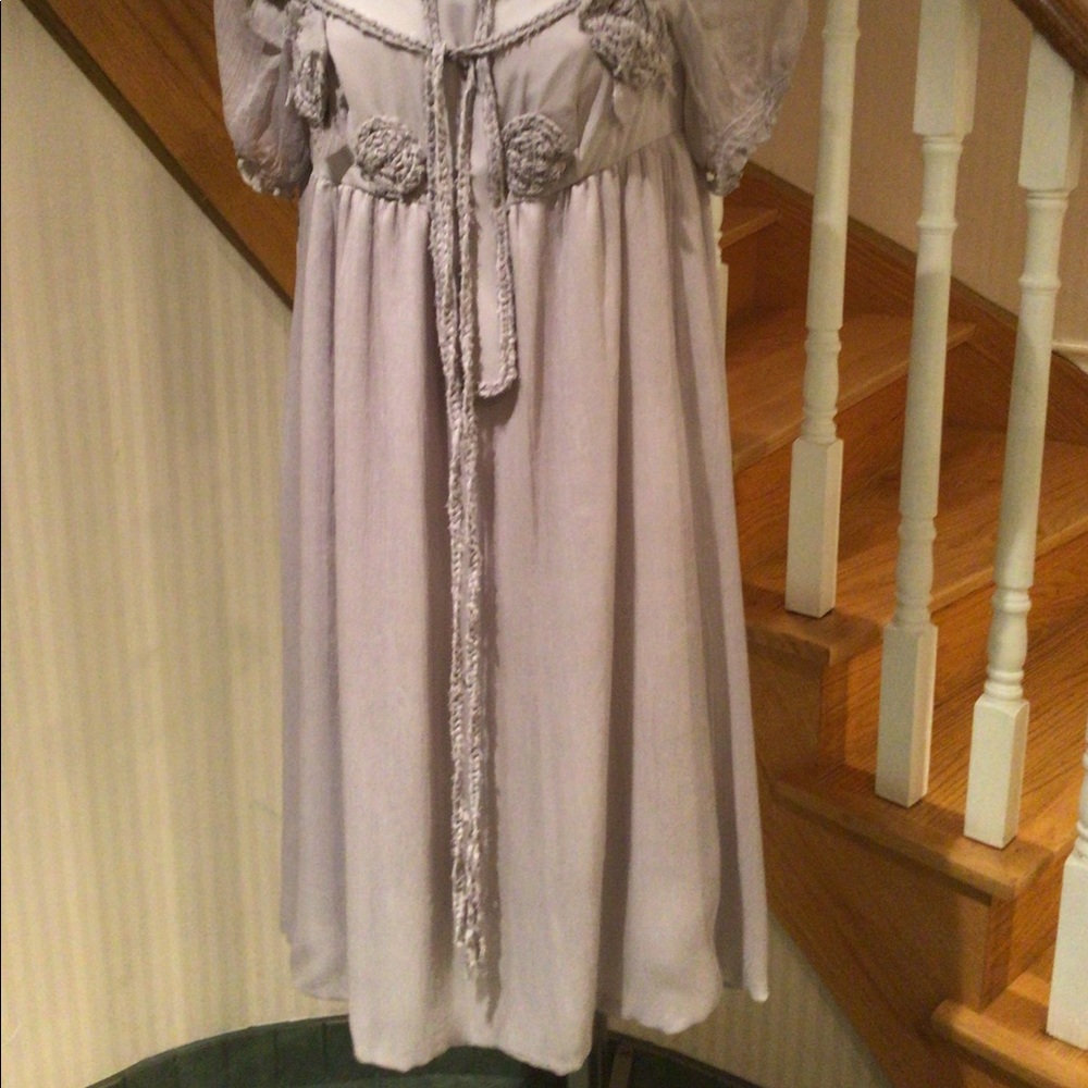 💕3XHost Pick💕⬇️Price Drop⬇️NWT silver grey loose dress/tunic with short sleeve - Picture 3 of 6